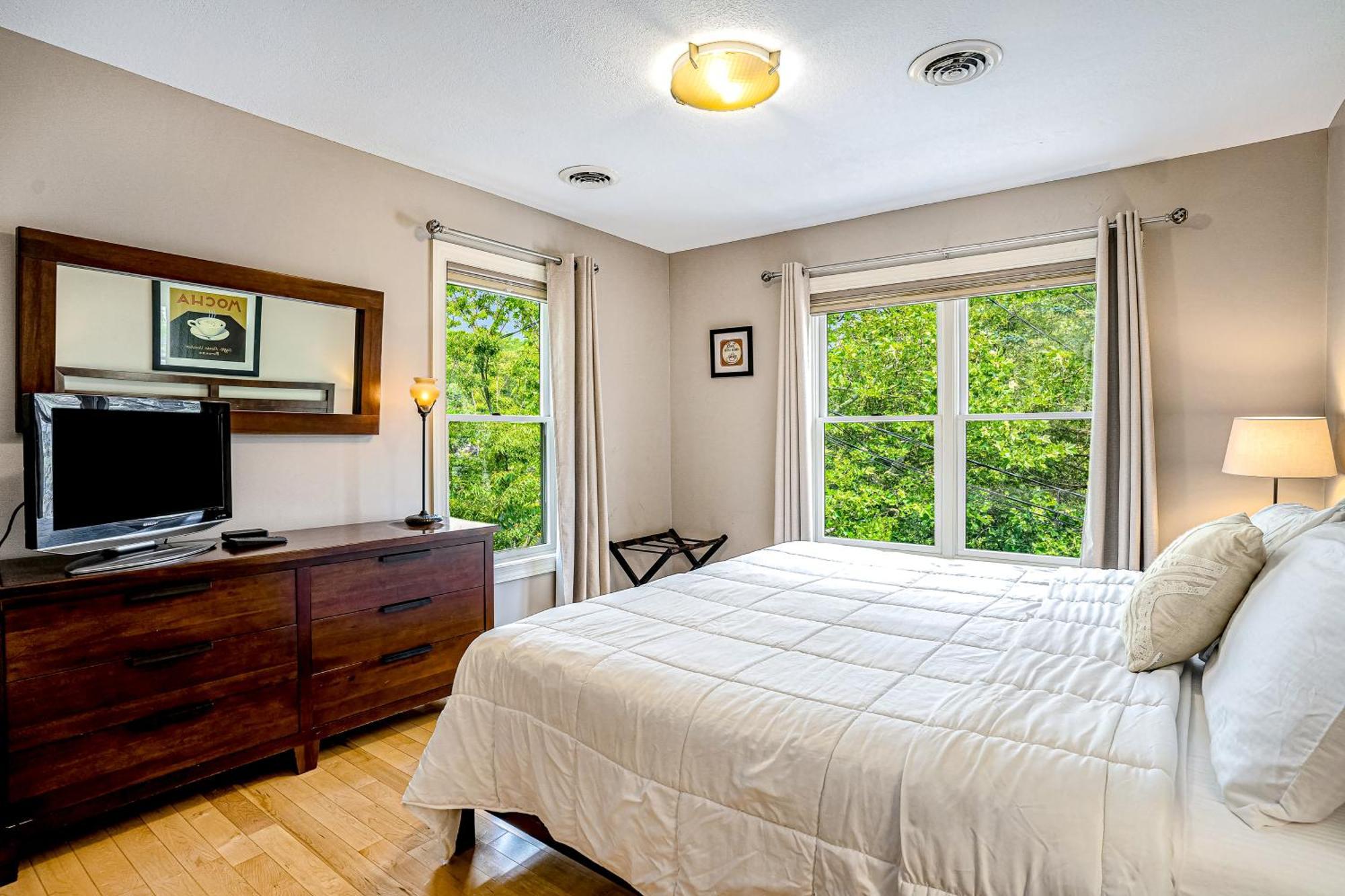 Lake View Getaway Saugatuck Exterior photo